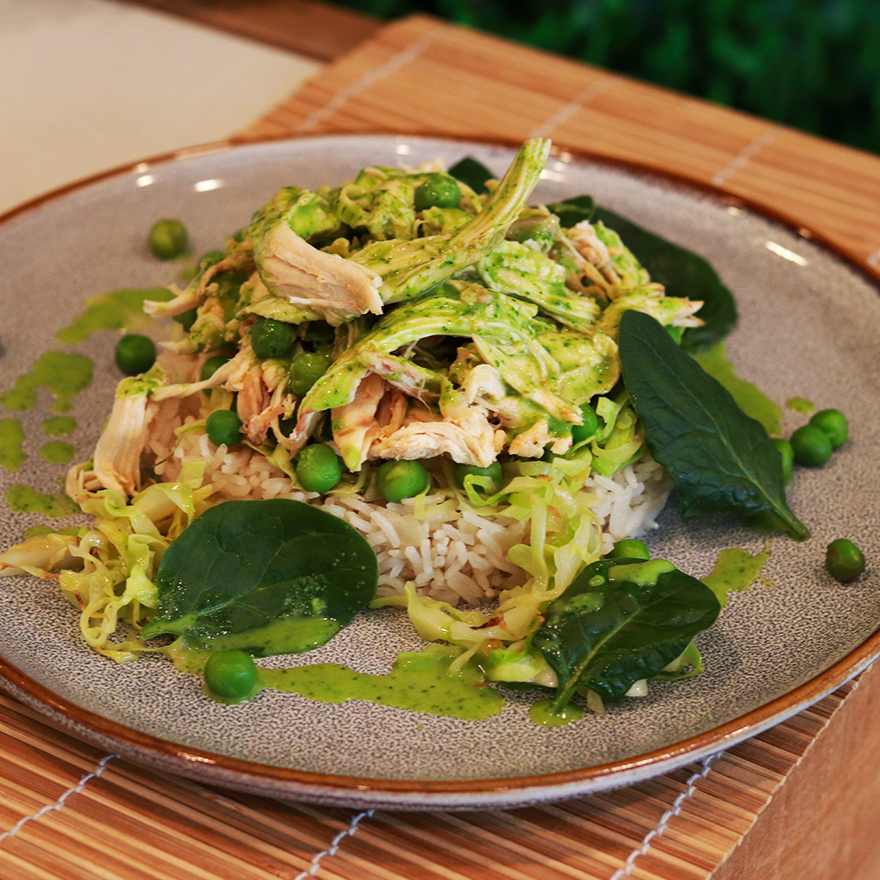 Desfiado de Frango com caril verde