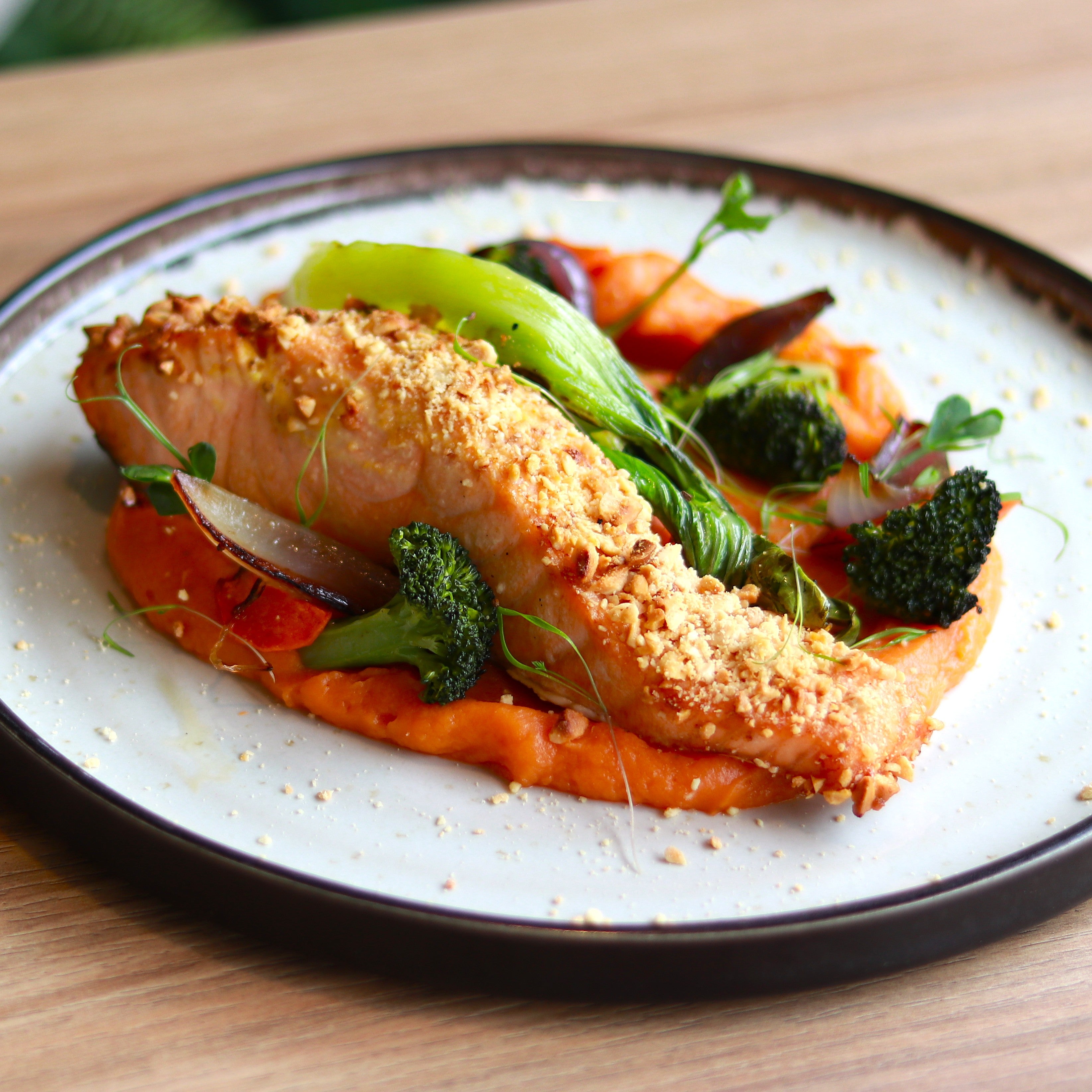 Roasted salmon with peanut crust
