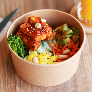 Poke Bowl Tofu crocante com molho sweet chilli