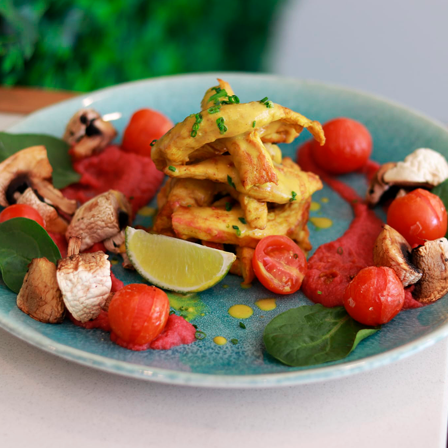 Caril de Tiras de Perú salteadas
