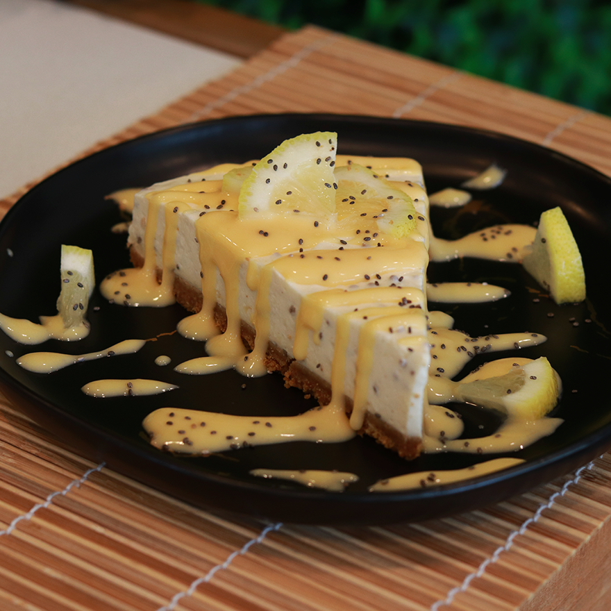 Cheesecake de Chia com Curd de Limão