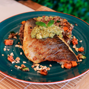 Filete de Dourada com pesto de manjericão