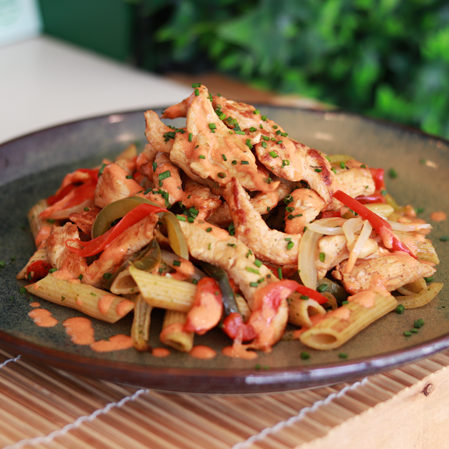 Smoked pepper sauce turkey stir-fry